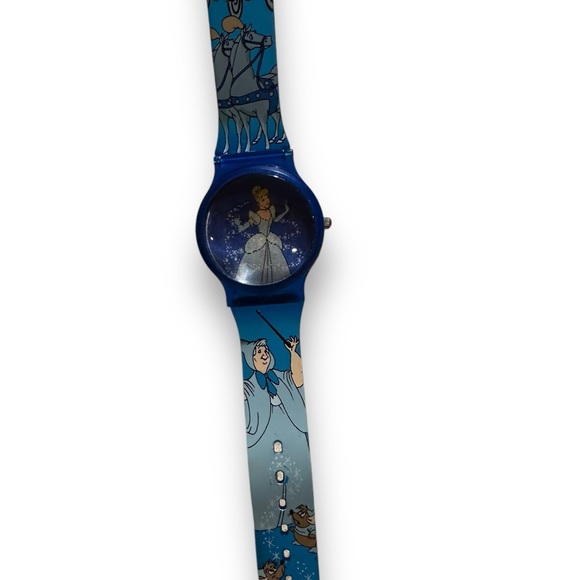 Vintage 90s Disney LOT OF 3 Watches Cinderella Aristocats 101 Dalmatians READ - Picture 3 of 8